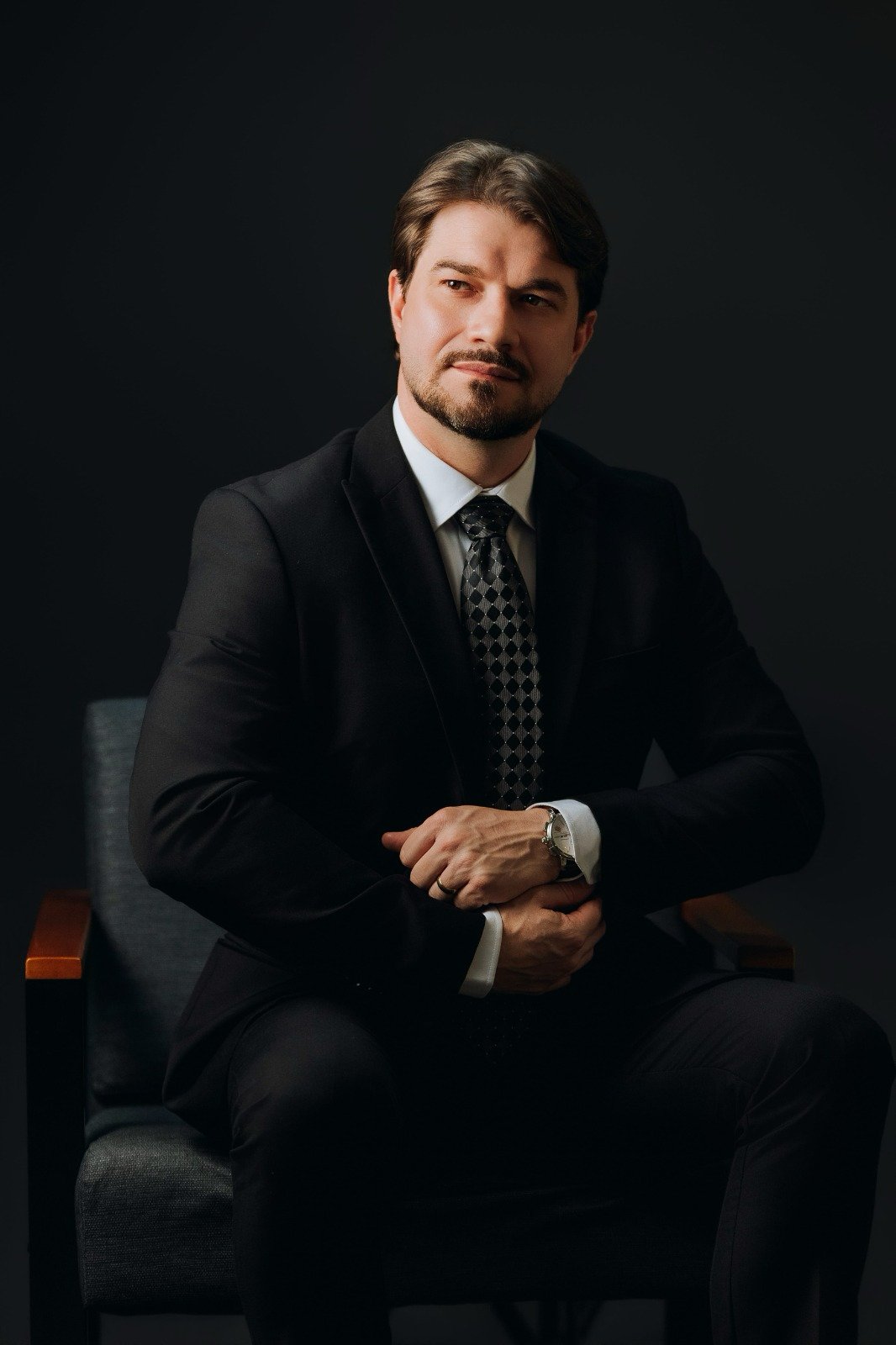 Dr. Jeverson Costa